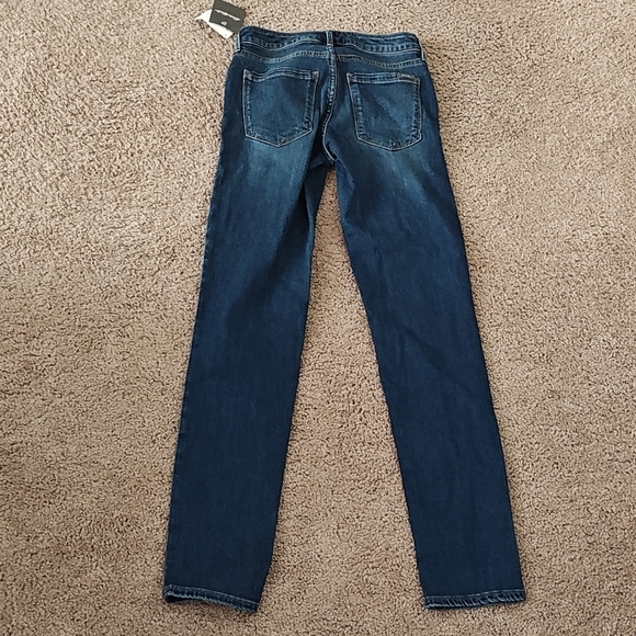 Eddie Bauer Elysian Slim Jeans, Size 2, Vintage denim - Picture 3 of 7